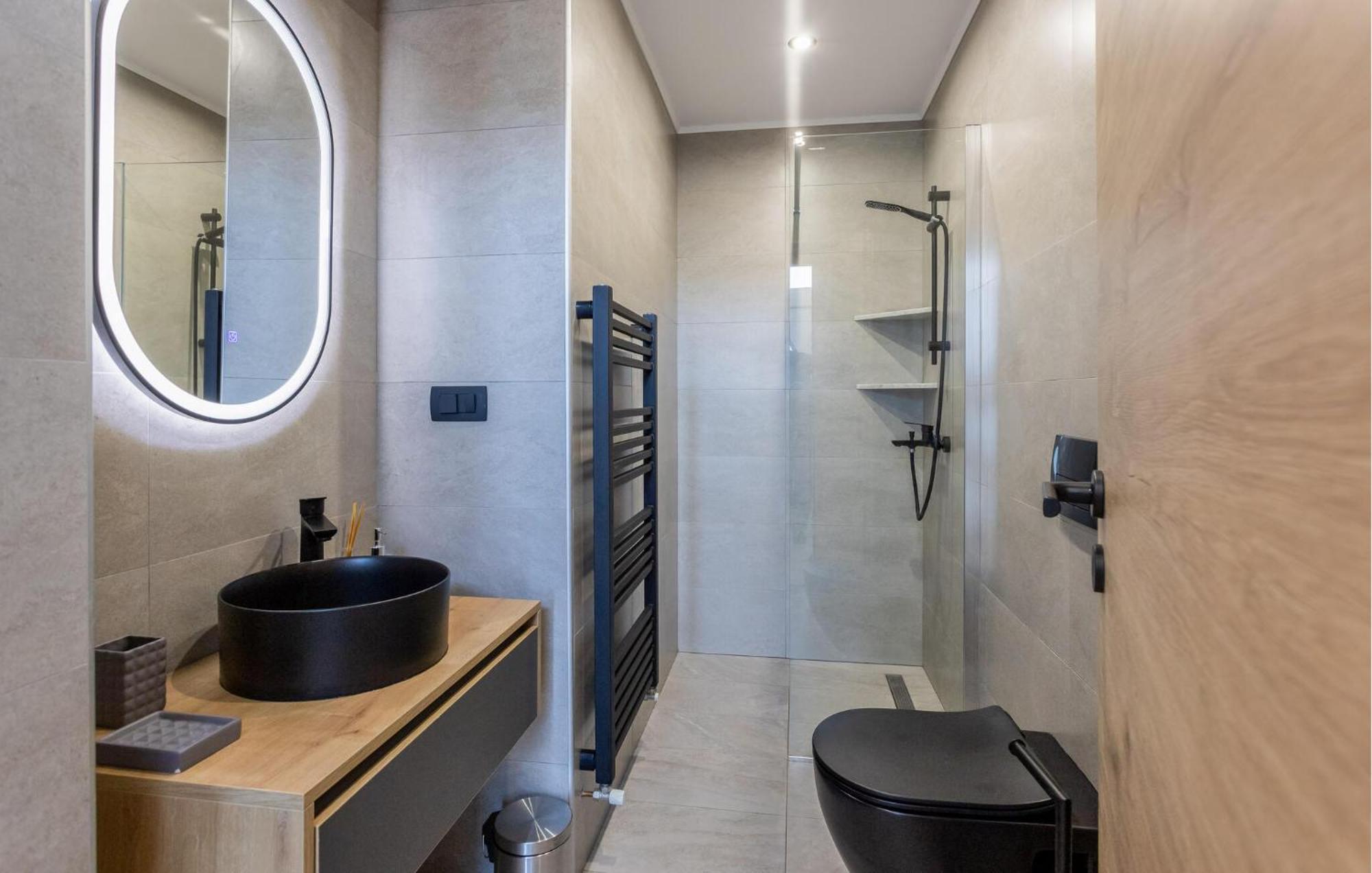 Gorgeous Apartment In Brsec With Kitchen Ngoại thất bức ảnh